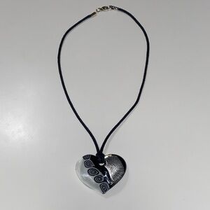 Vintage Black And White Glass Heart Pendant Necklace